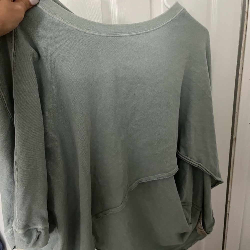 We the free free people top